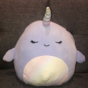 11 inch narwhal (Naomi)